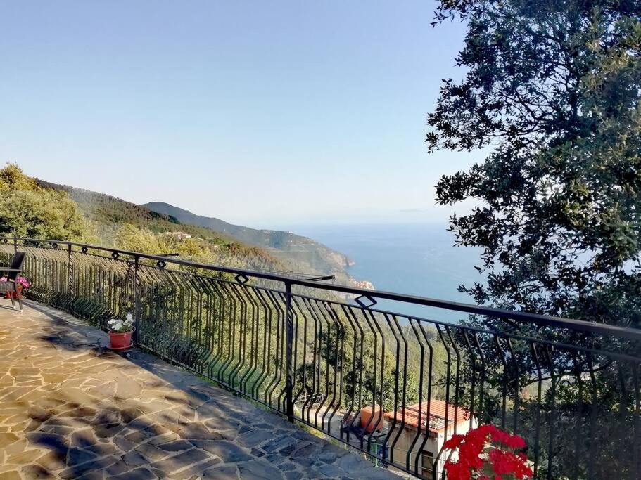 Nature&Sea Chalet Corniglia Exterior foto